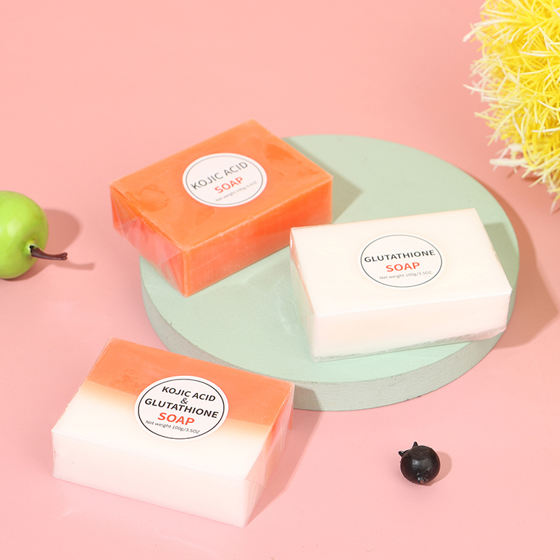 Kojiczuur Zeep Donkere Zwarte  - Kojic Acid Soap recensie en prijs